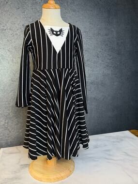 Only Little Once Jack Skellington inspired dress Size 6 NWT